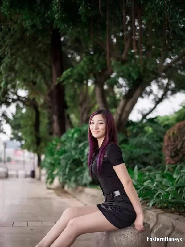 Mengying Profile image 3
