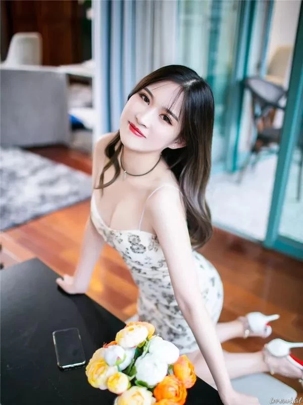 Nancy Profile image 3