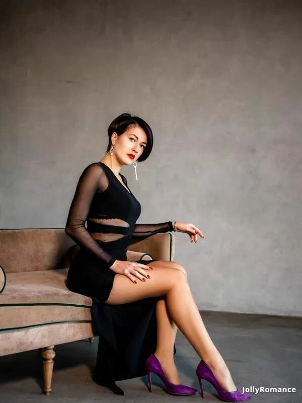 Anna Profile image 3