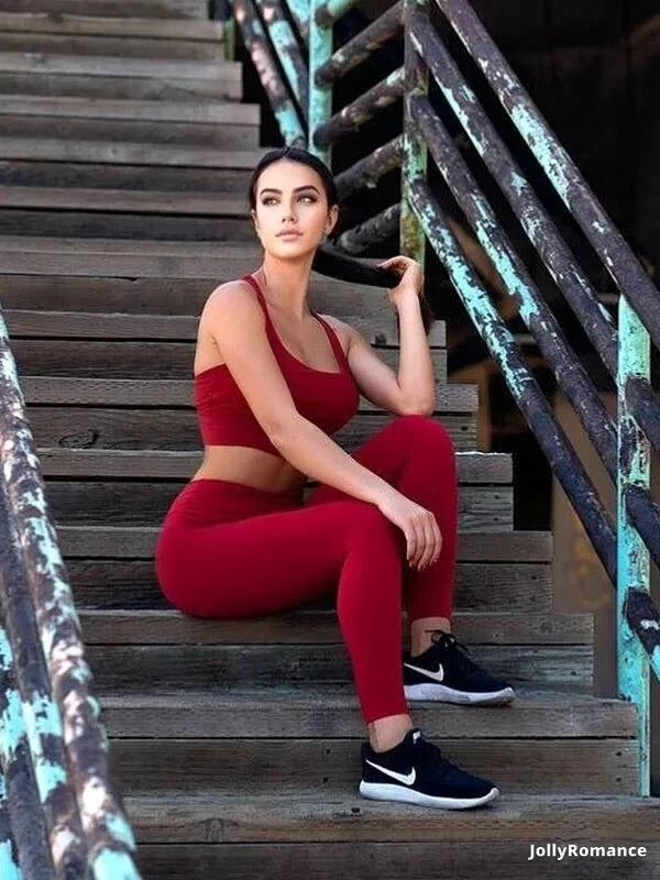Tatyana, 23