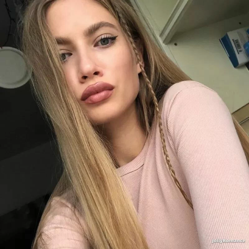 Kassandra Profile image 2