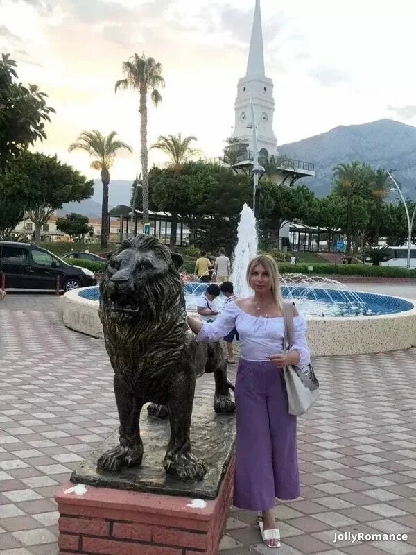 Marina Profile image 2