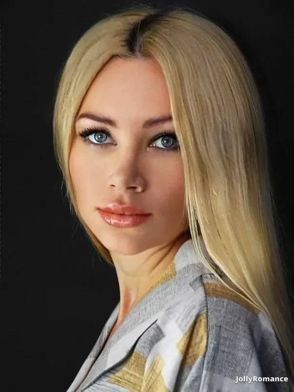 Valeria Profile image 2