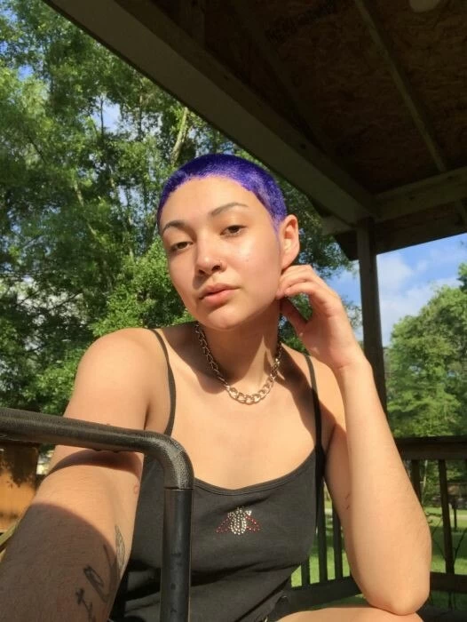 Lara_29 Profile image 2