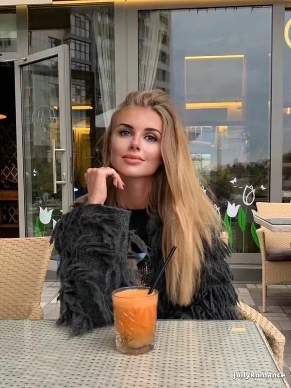 Daria, 35