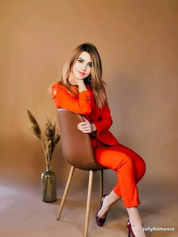 Ludmila Profile image 3