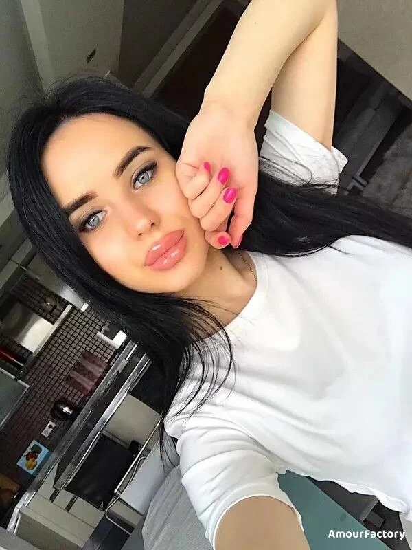 Alevtina Profile image 3