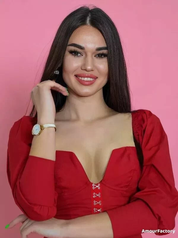 Darina Profile image 3