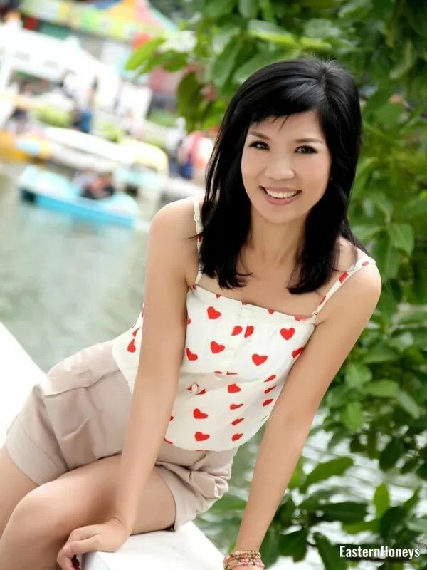 HongJing Profile image 2