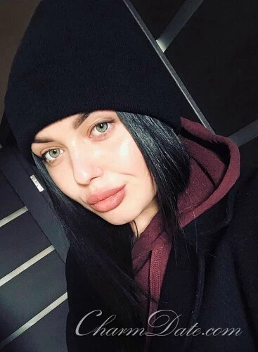 Aliia Profile image 4