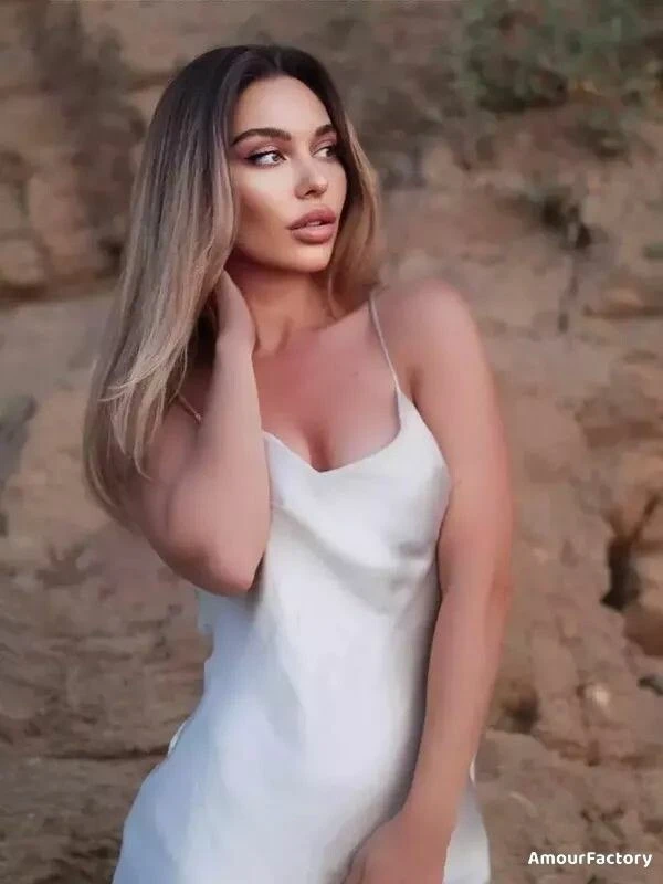 Kristina Profile image 4