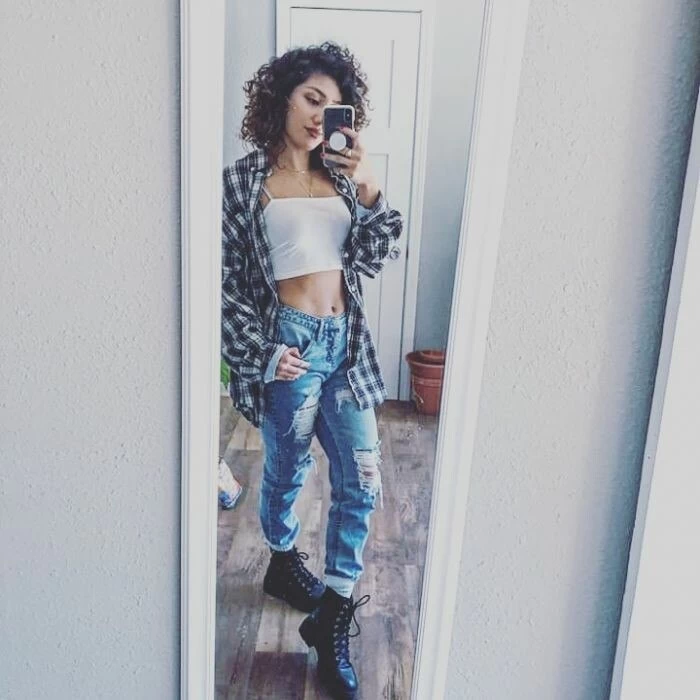 Kelsie99, 36