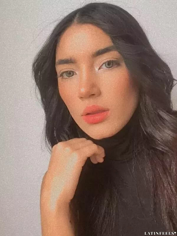 Camila Profile image 2