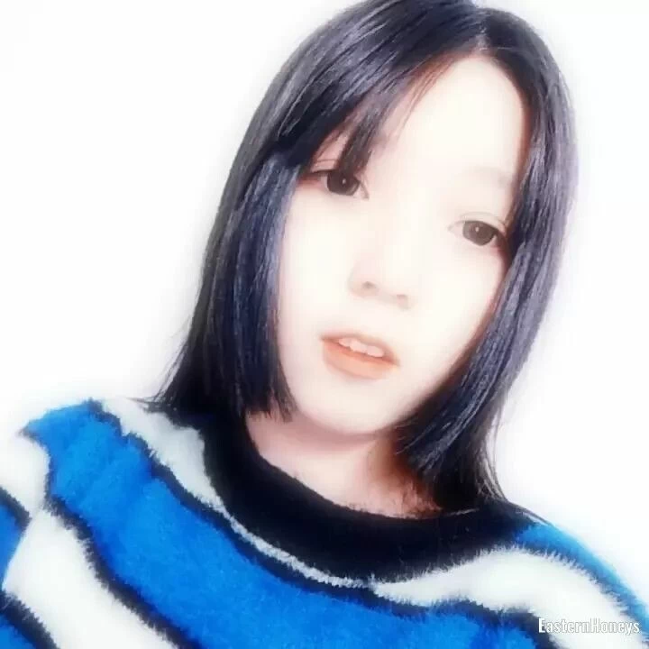 Jieyi Ye Profile image 5