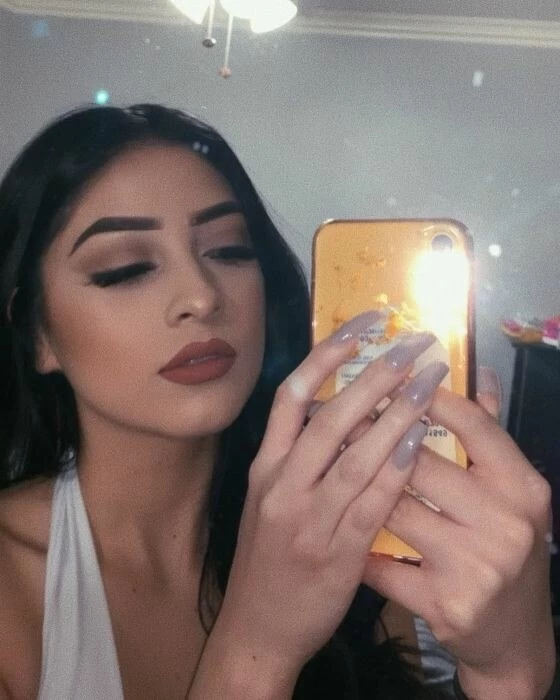 bostongirl222 Profile image 3